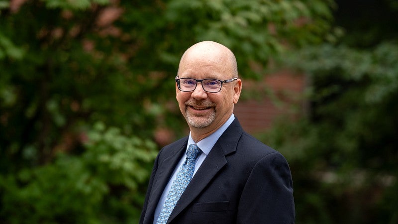 Professor Greg Dotson Headshot