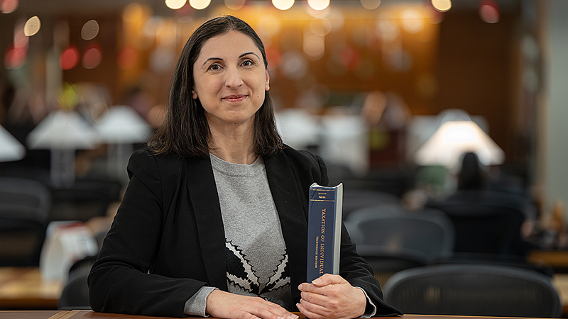Orli Oren-Kolbinger in the law library
