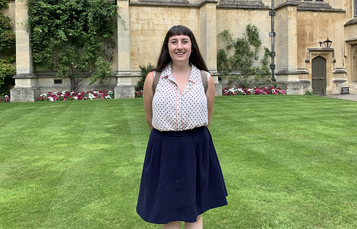 Sabrina Kaufelt, JD/CRES '22 in Oxford UK