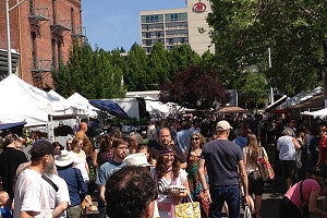 crowd of people at the Eugene Saturday Market