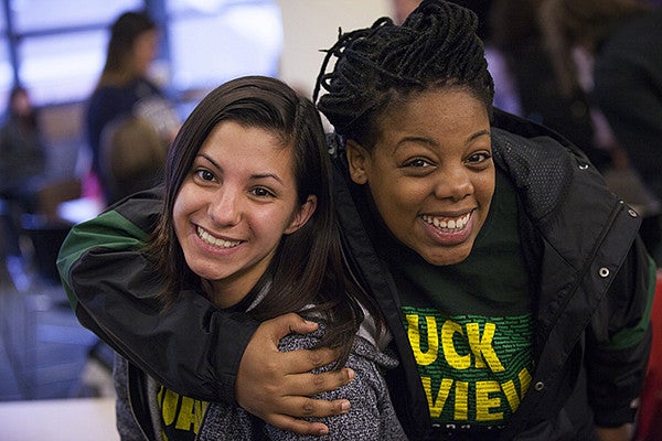 UO undergraduate students smiling