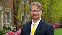 Michael Moffitt